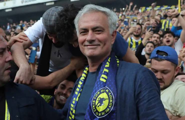 Mourinho al Fenerbache