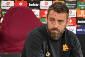 Conferenza stampa de rossi in diretta