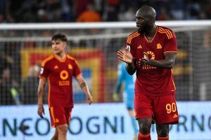 Lukaku segnò una doppietta nell'ultima sfida tra Cagliari e Roma