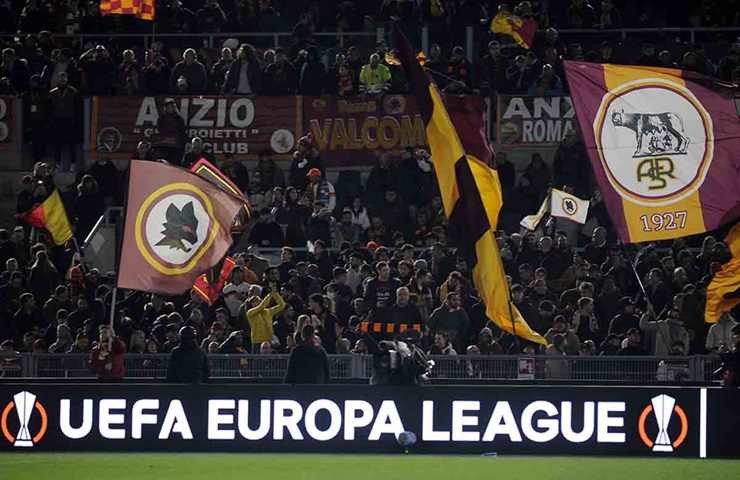 Curva Roma