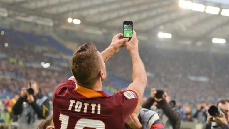 totti il selfie al derby